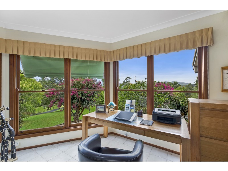 15 Treeline Close, Narara NSW 2250