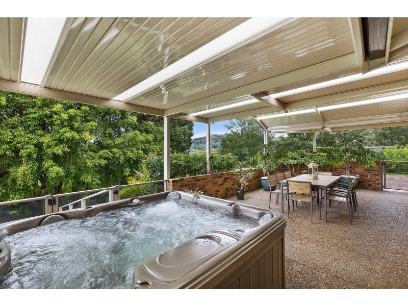 15 Treeline Close, Narara NSW 2250