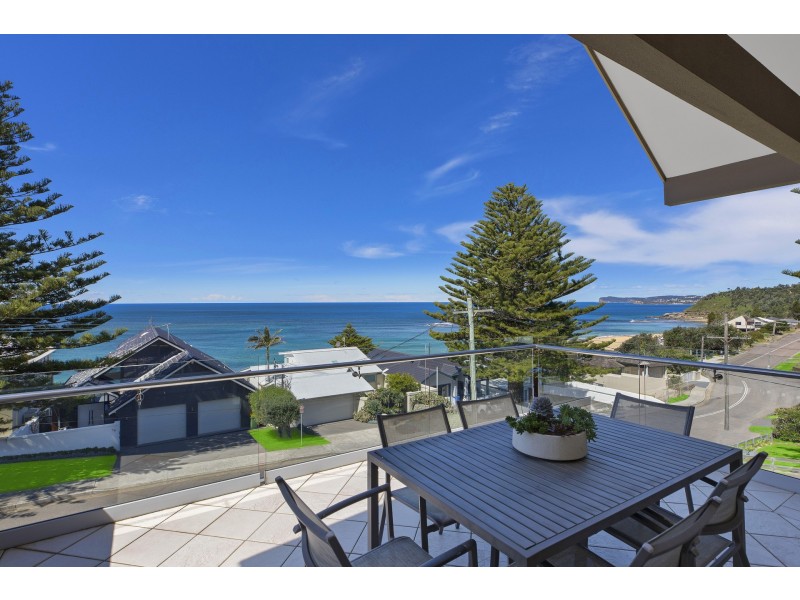 9 South Scenic Road, Forresters Beach NSW 2260