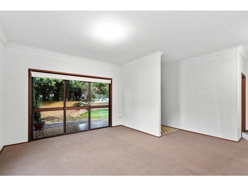 373 Terrigal Drive, Erina NSW 2250