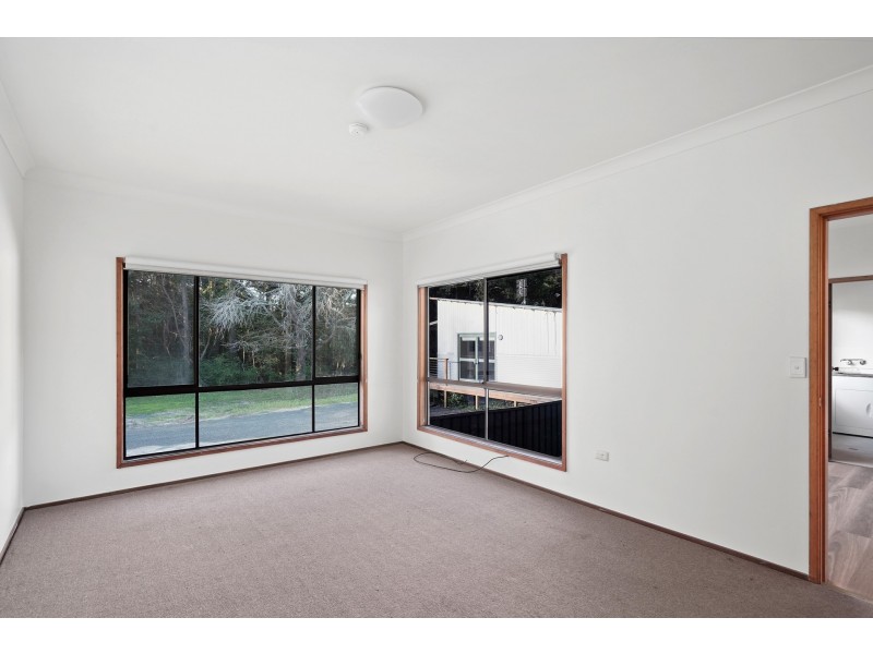 373 Terrigal Drive, Erina NSW 2250