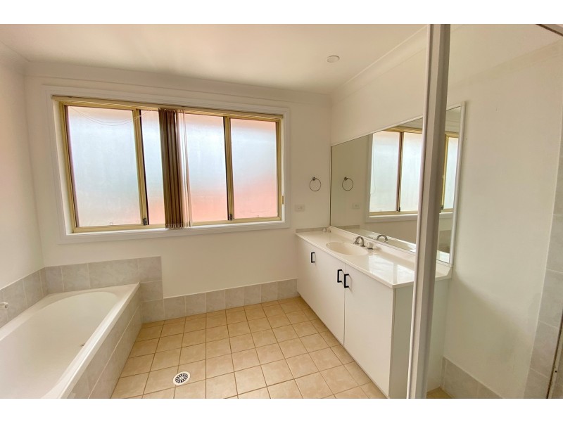 184 Karalta Road, Erina NSW 2250