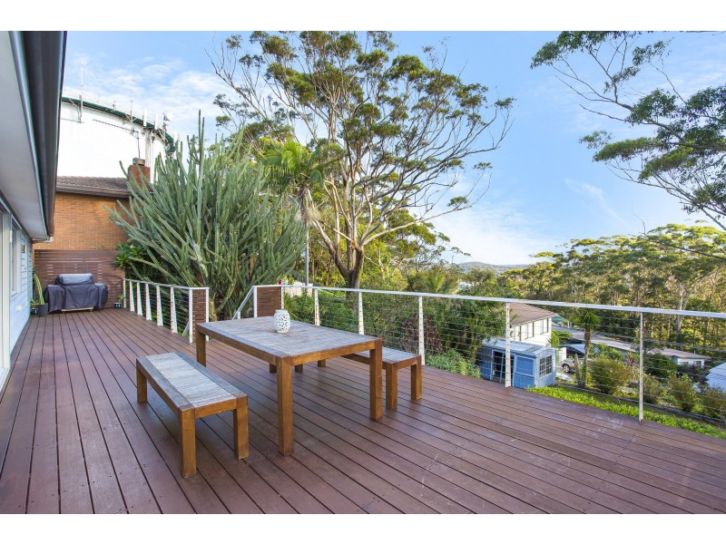 23 Bellevue Crescent, North Avoca NSW 2260