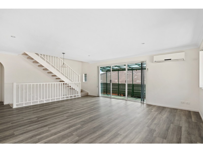 2/82 Wairakei Road, Wamberal NSW 2260