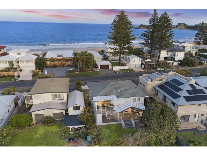 12 Pacific Street, Wamberal NSW 2260