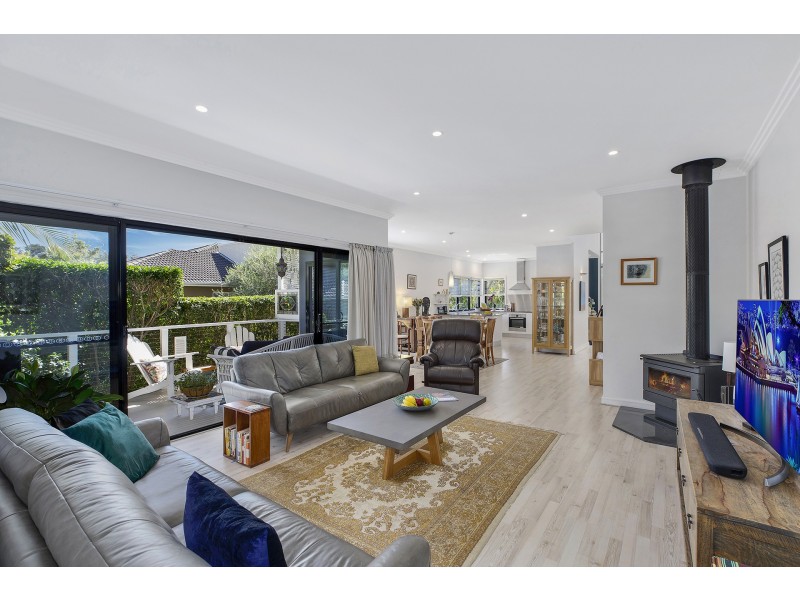 9 Grasslands Avenue, Terrigal NSW 2260