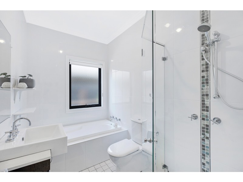 9 Grasslands Avenue, Terrigal NSW 2260