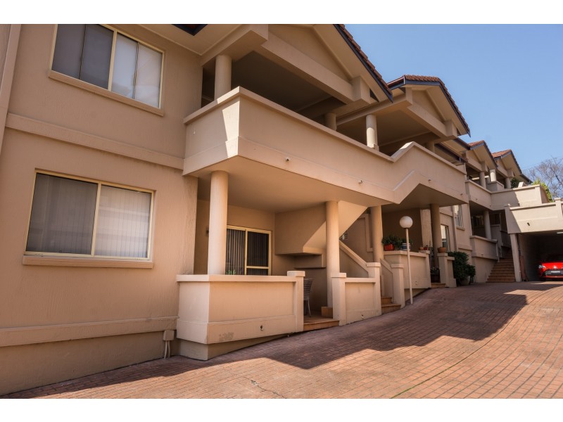 10/9-11 Junction Road, Terrigal NSW 2260