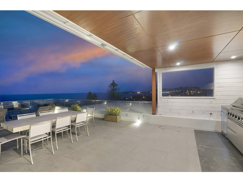 2/16 Dover Road, Wamberal NSW 2260