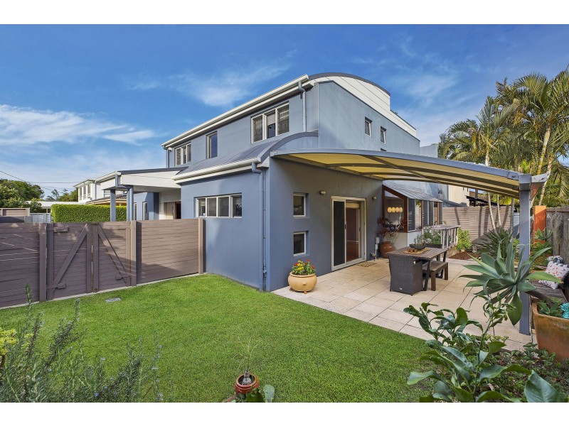 33 Lakin Street, Bateau Bay NSW 2261