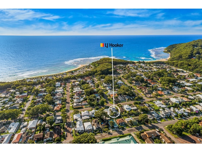 33 Lakin Street, Bateau Bay NSW 2261