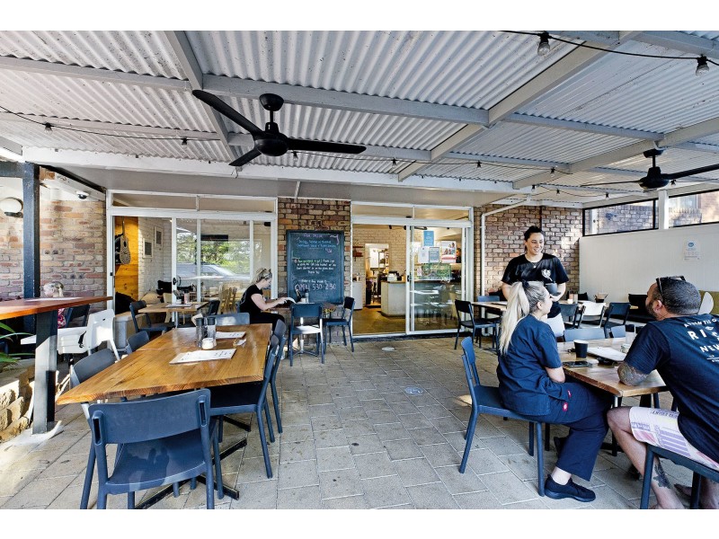 33 Lakin Street, Bateau Bay NSW 2261