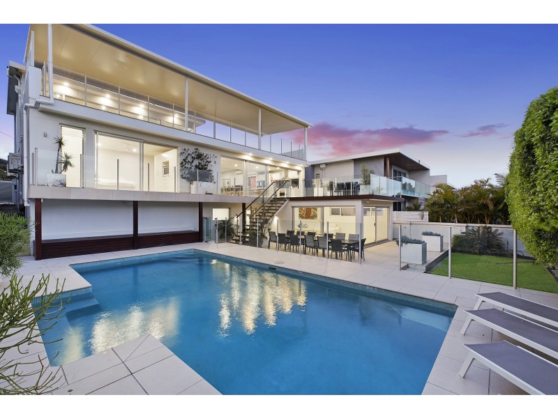 18 Dover Road, Wamberal NSW 2260