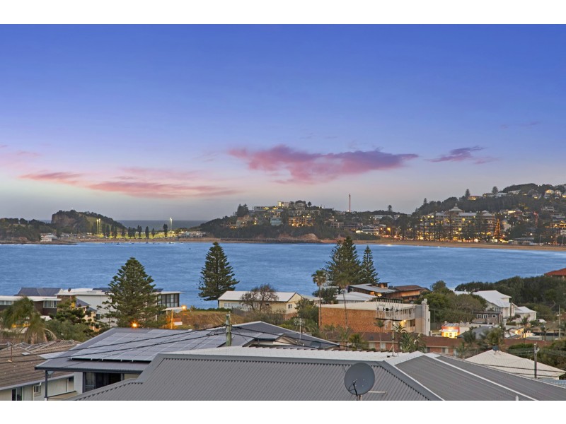 18 Dover Road, Wamberal NSW 2260