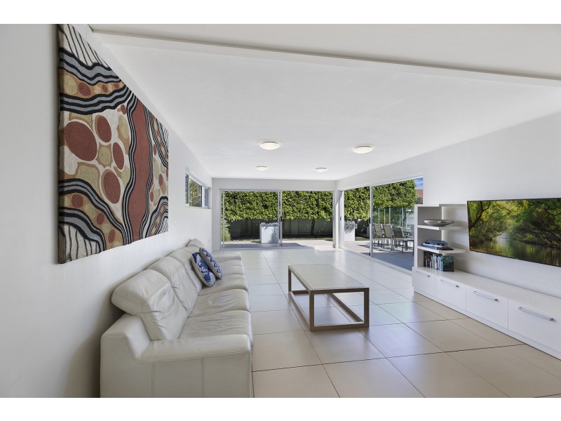 18 Dover Road, Wamberal NSW 2260