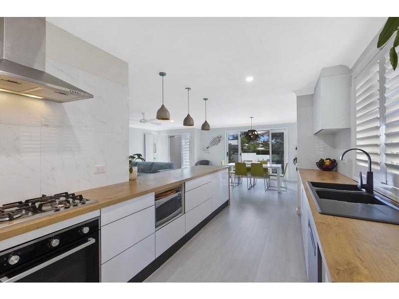 57 Dover Road, Wamberal NSW 2260