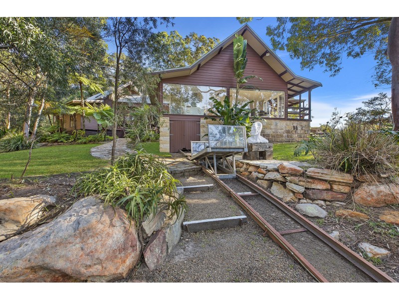 3 Fishermans Point, Berowra Waters NSW 2082