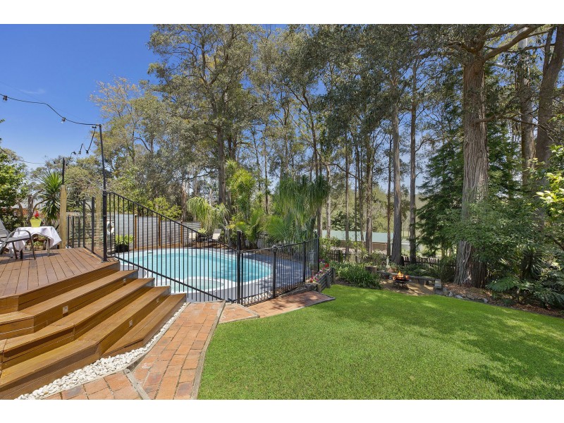 23 Plymouth Drive, Wamberal NSW 2260