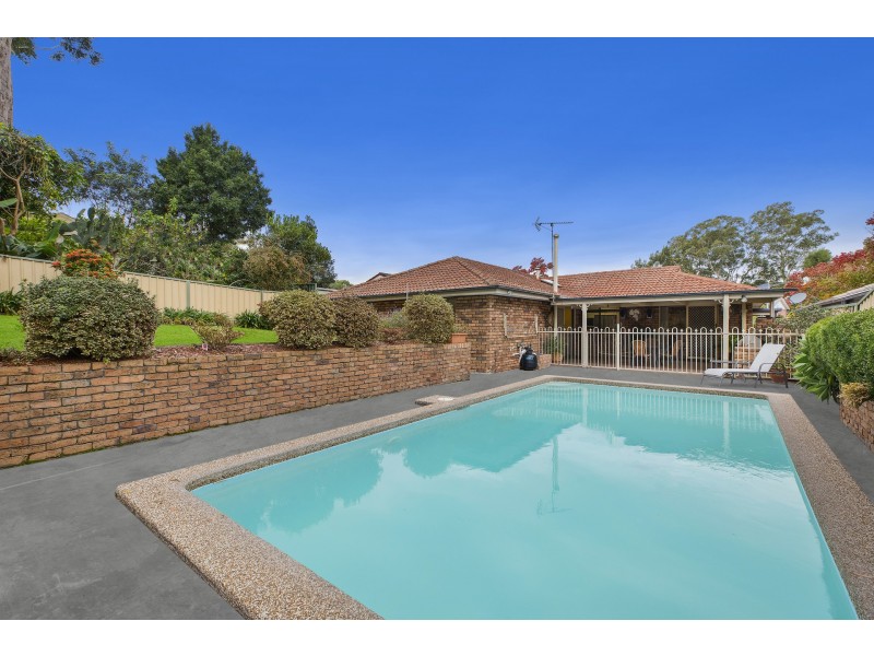 29 Fragar Avenue, Wyoming NSW 2250