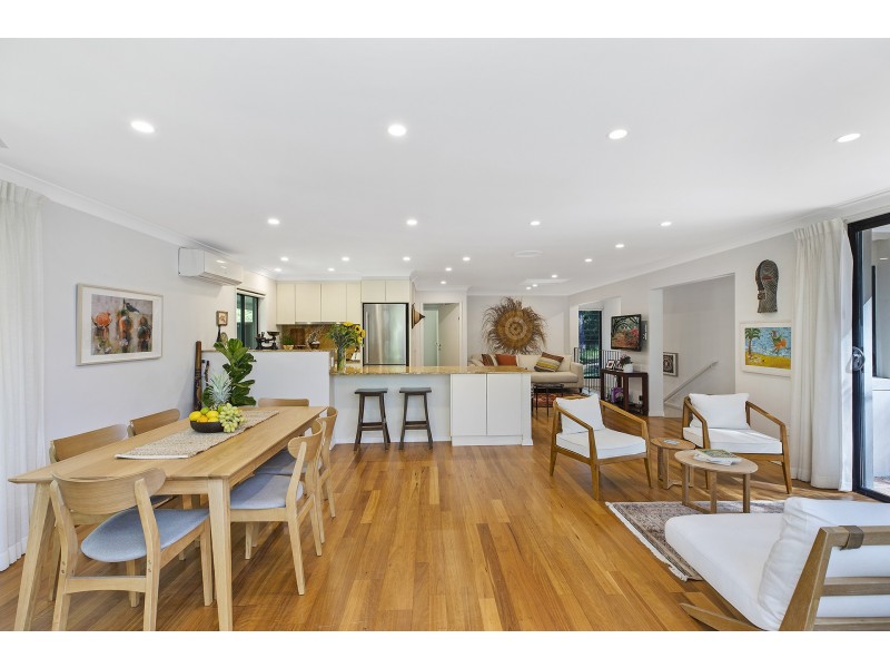 9 Erina Valley Road, Erina NSW 2250