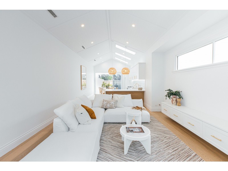 1/25 Ena Street, Terrigal NSW 2260