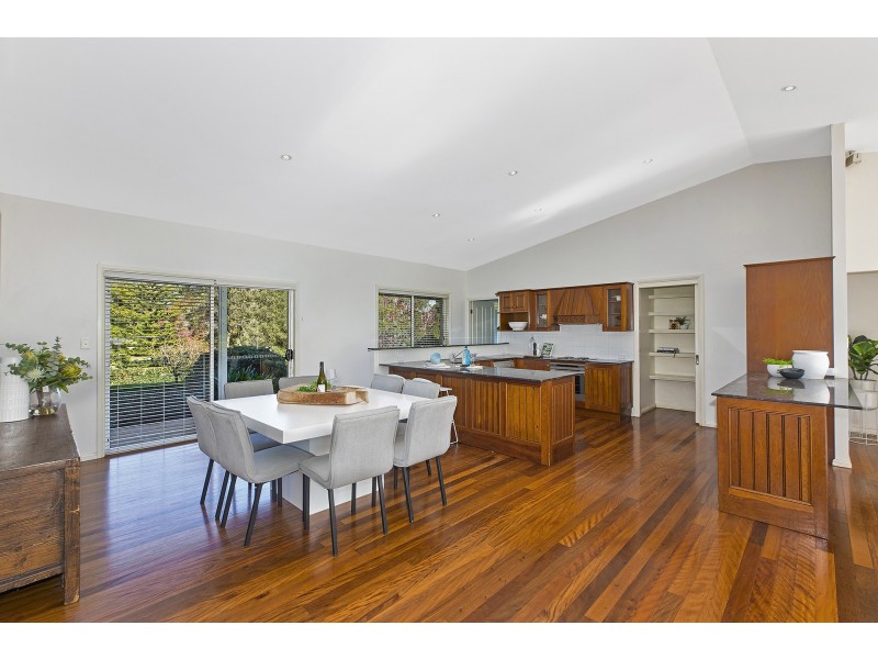 11-13 Erina Valley Road, Erina NSW 2250