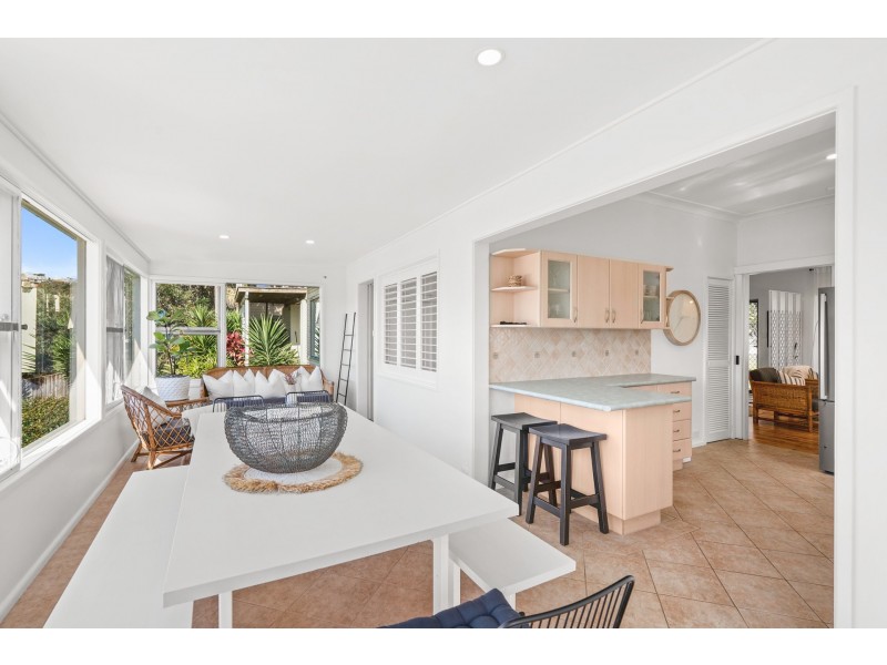22 Parry Avenue, Terrigal NSW 2260
