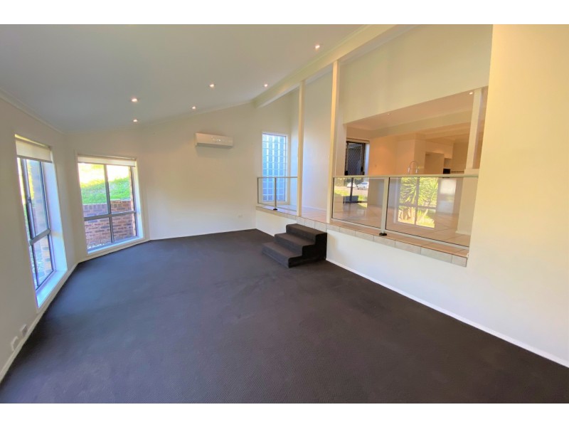 5 Bluewave Crescent, Forresters Beach NSW 2260