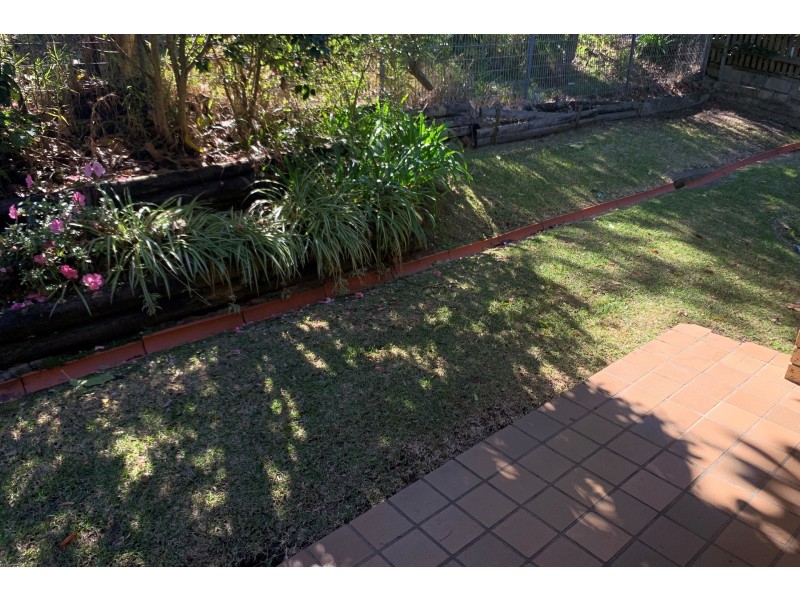 4/2 Broadview Avenue, Gosford NSW 2250