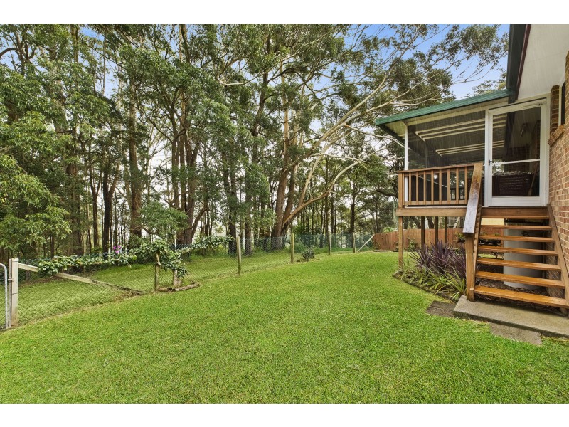 2/33 Charles Kay Drive, Terrigal NSW 2260