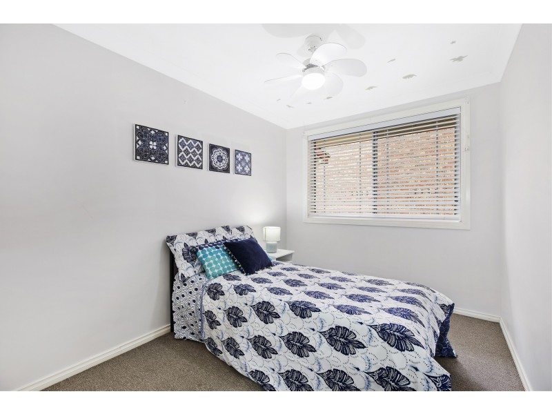 2/33 Charles Kay Drive, Terrigal NSW 2260