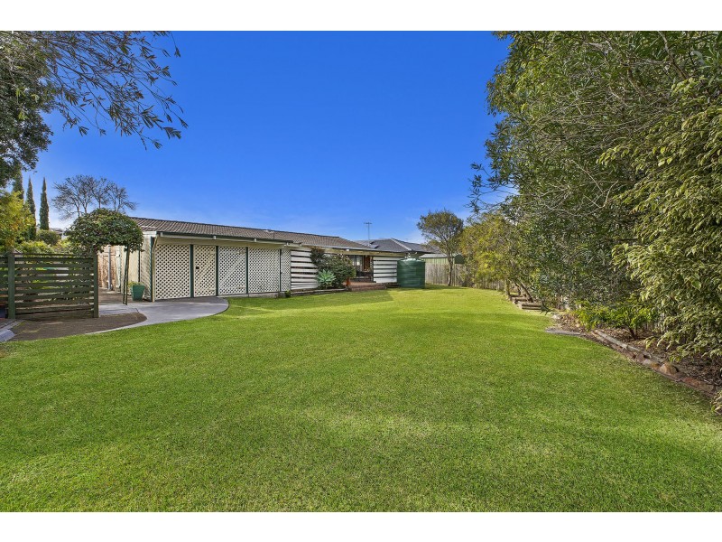 6 Hawea Close, Wamberal NSW 2260