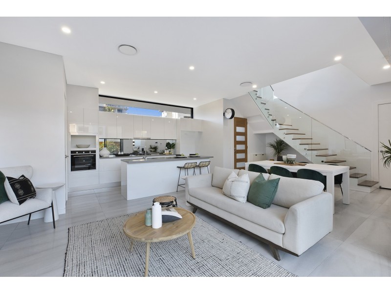 2/12 Armidale Street, The Entrance NSW 2261