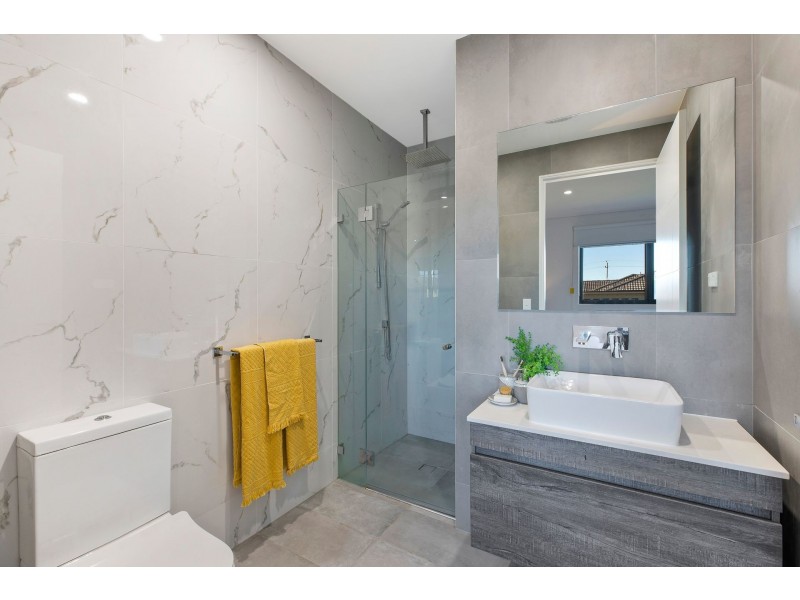 2/12 Armidale Street, The Entrance NSW 2261