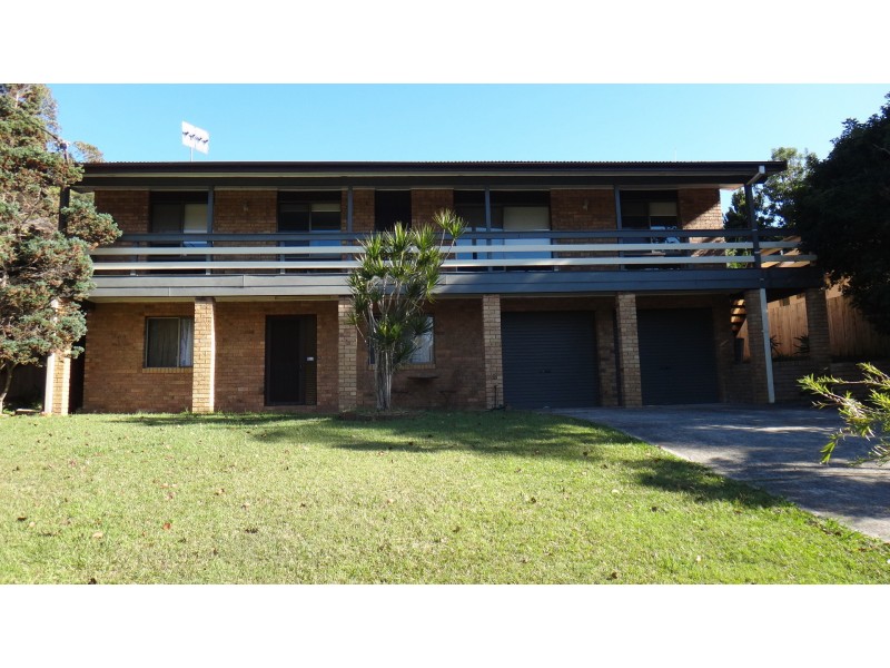 15 Chantell Avenue, Terrigal NSW 2260