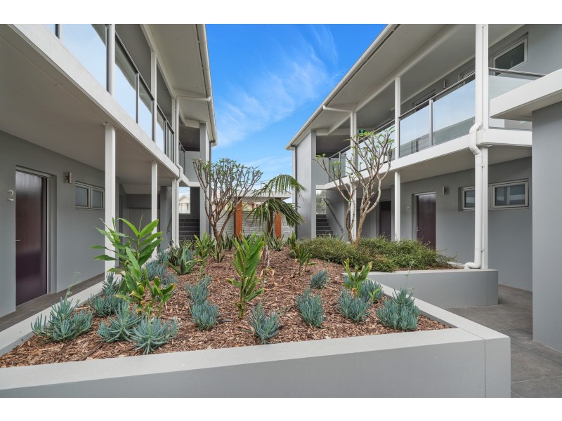 1/100 Ocean View Drive, Wamberal NSW 2260