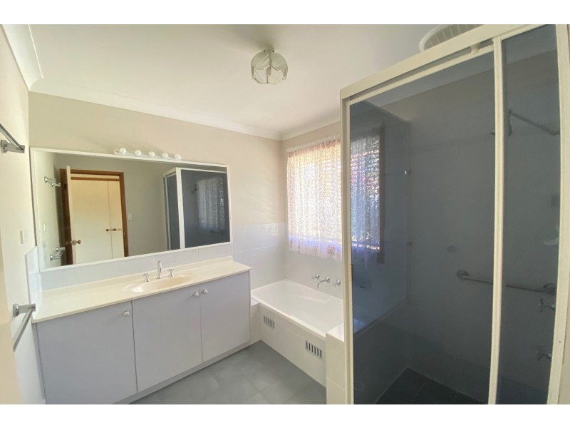11 Cheltenham Close, Terrigal NSW 2260