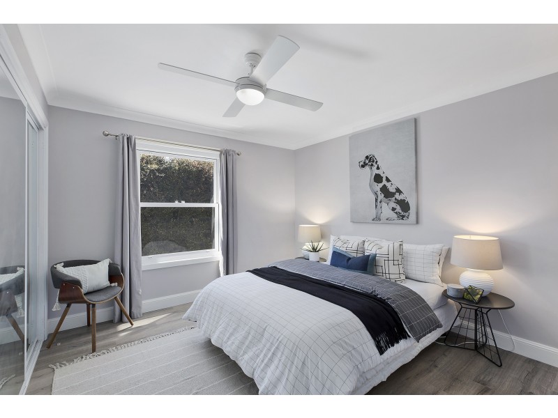 11 Gymea Crescent, Mannering Park NSW 2259