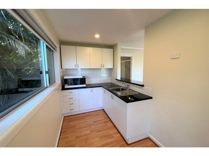 3/43 Surfrider Avenue, North Avoca NSW 2260