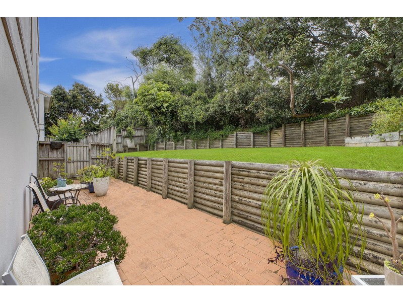 10/4 Karla Avenue, Terrigal NSW 2260