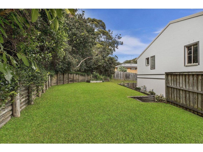 10/4 Karla Avenue, Terrigal NSW 2260