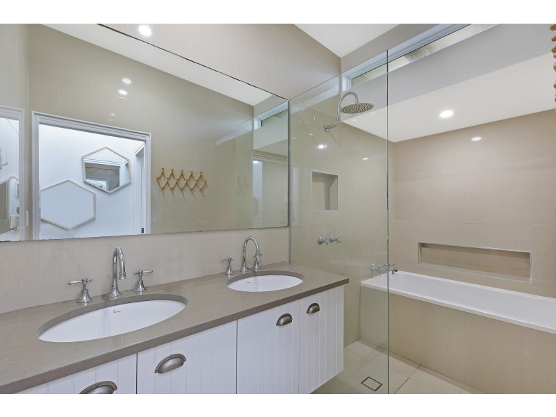 47 Lumeah Avenue, Wamberal NSW 2260