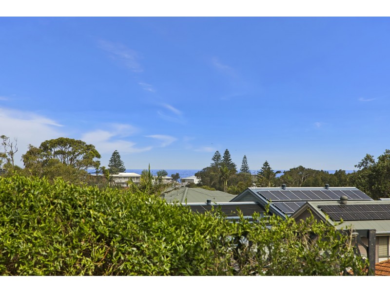 47 Lumeah Avenue, Wamberal NSW 2260