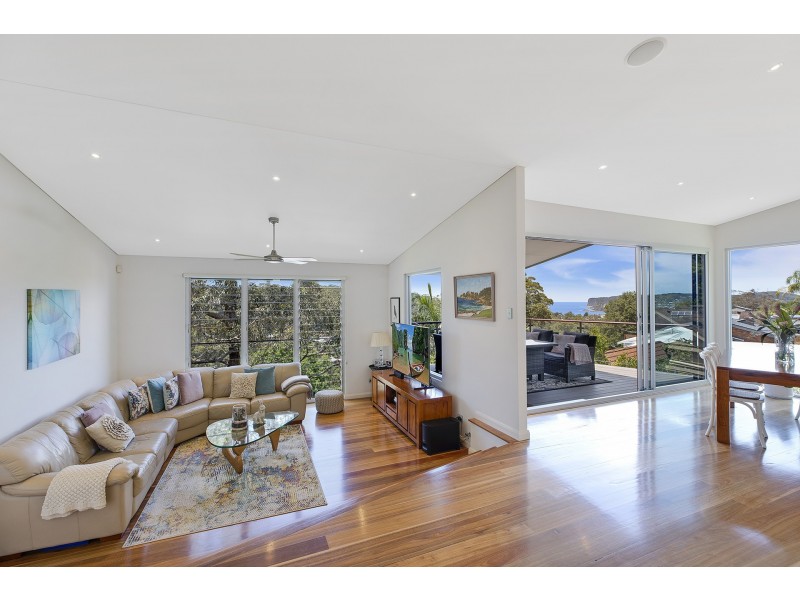 16 Bradleys Road, North Avoca NSW 2260