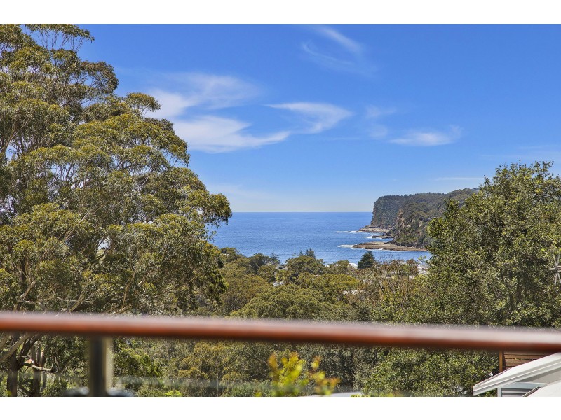 16 Bradleys Road, North Avoca NSW 2260