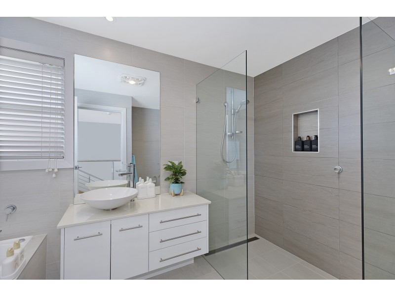 21 Cottee Crescent, Terrigal NSW 2260