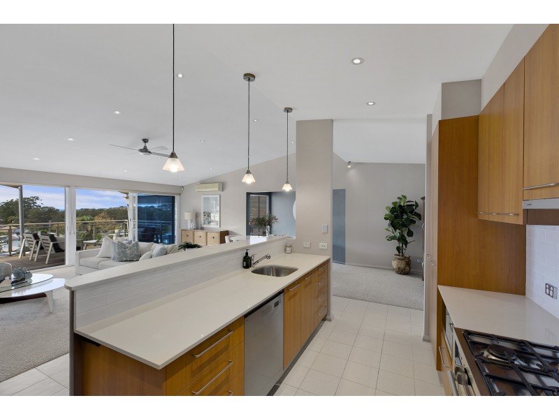 8 Wycombe Road, Terrigal NSW 2260