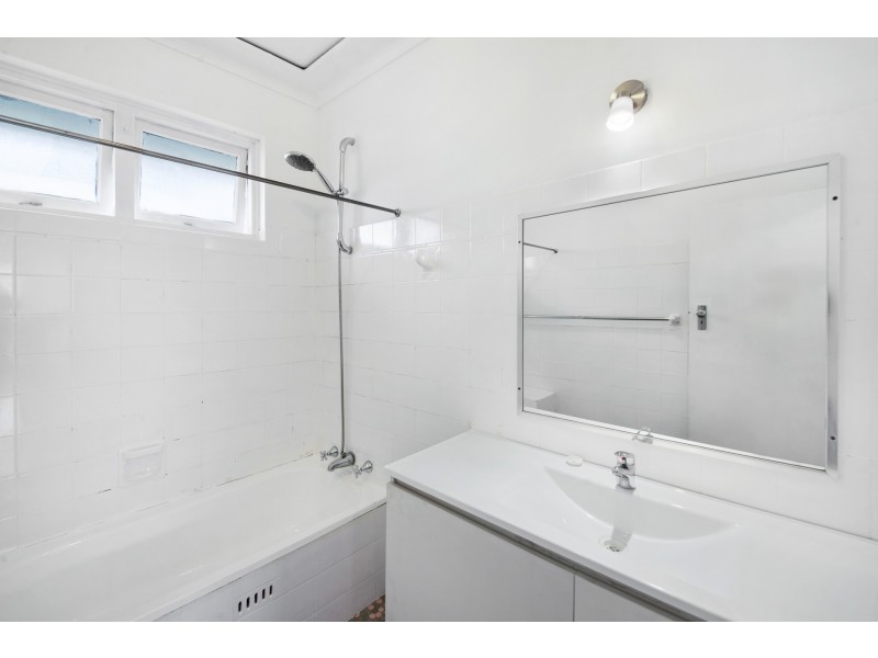 1/40 Willoughby Road, Terrigal NSW 2260