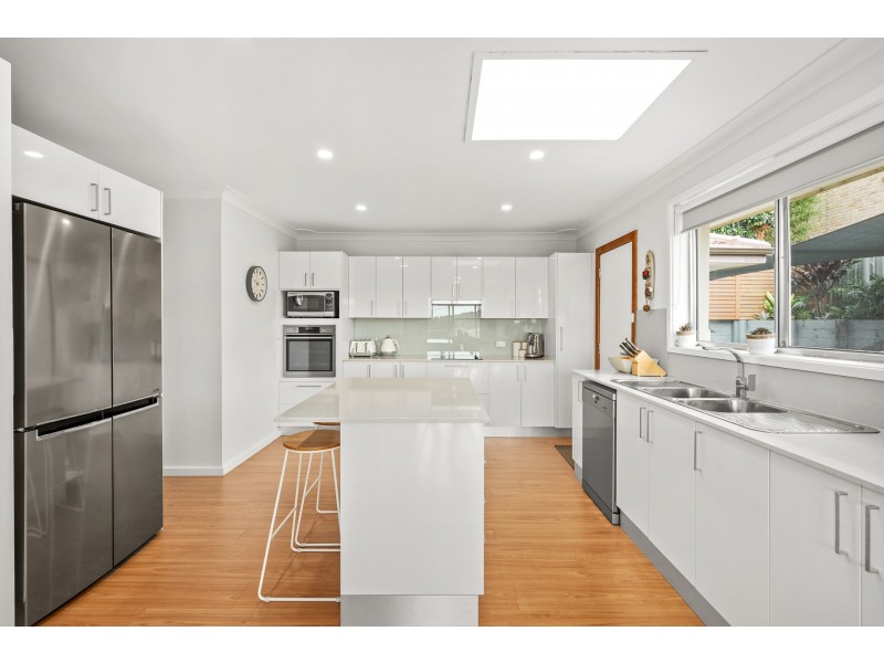 31 Braemar Drive, Wamberal NSW 2260