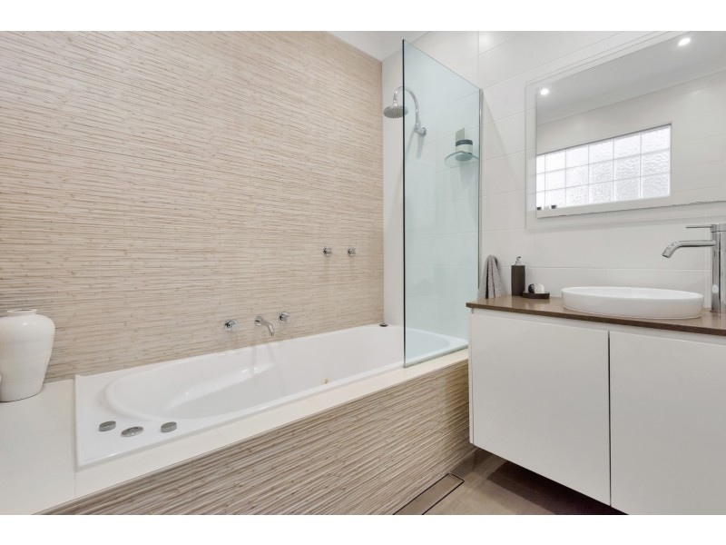 131 Scenic Highway, Terrigal NSW 2260